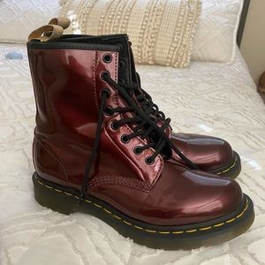 Dr. Marten Vegan Burgundy Boot